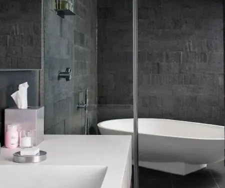 Hanza Tower Baobab Jacuzzi Sauna Pool شقة شتشيتسين