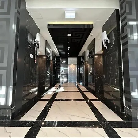 Hanza Tower Baobab Jacuzzi Sauna Pool * شتشيتسين